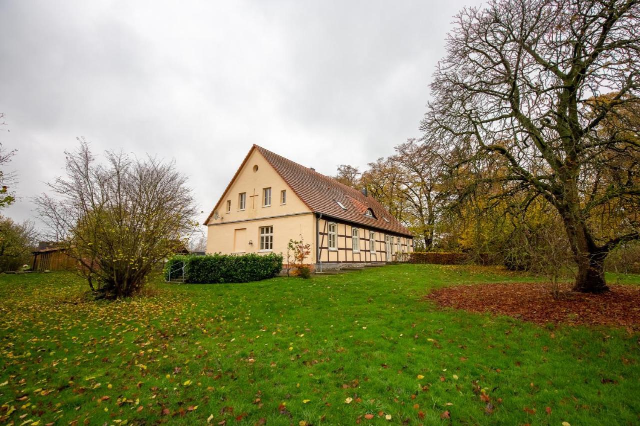 Altes Pastorat Schwichtenberg Borrentin Esterno foto